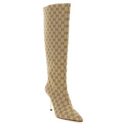 'Bombshell' boots