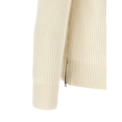 Zip sweater