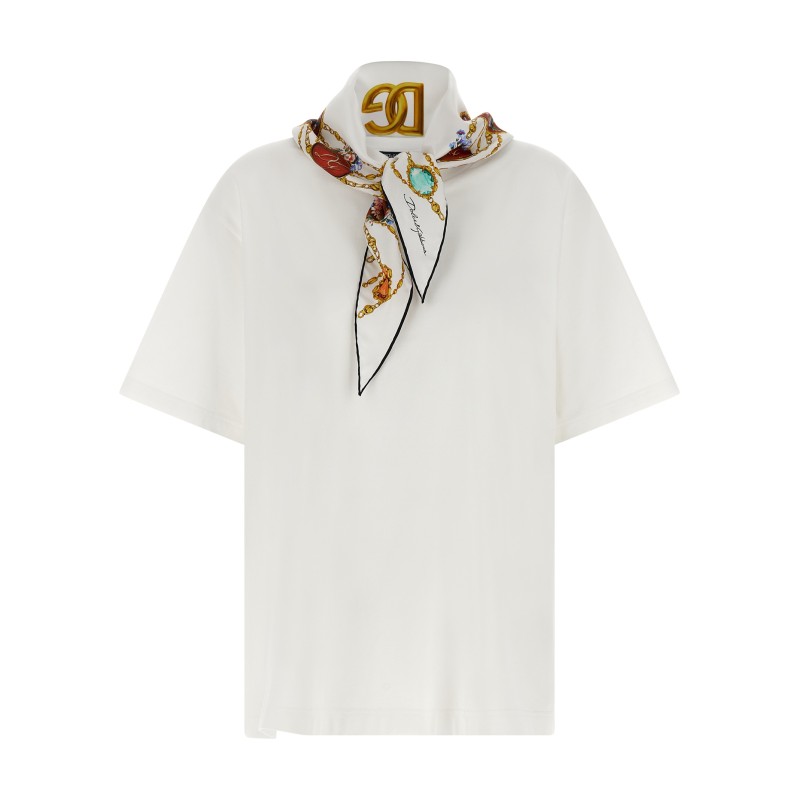 T-shirt with scarf