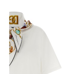 T-shirt with scarf