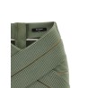 V-shaped waist skirt