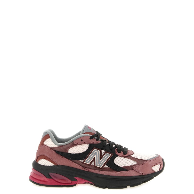 '2010' sneakers