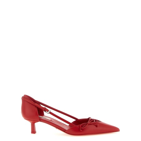 Open pumps at the sides