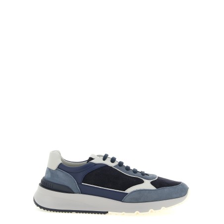 'Runners' sneakers