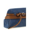 'Tie Me' big clutch
