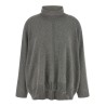 Central stitching sweater