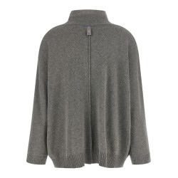 Central stitching sweater