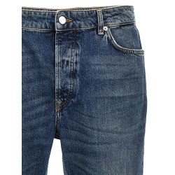 'Drake' jeans