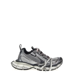 '3XL' sneakers