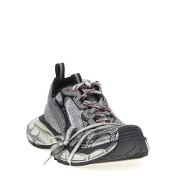 '3XL' sneakers