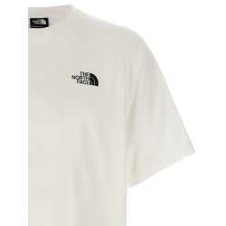 'North Faces' T-shirt