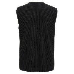 Pleated vest