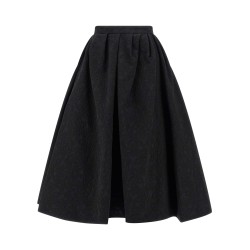 'Full' skirt
