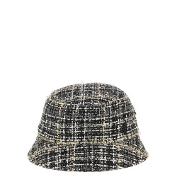 'Axel' hat