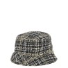 'Axel' hat