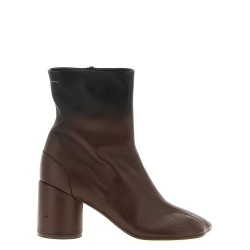 'Anatomic' ankle boots