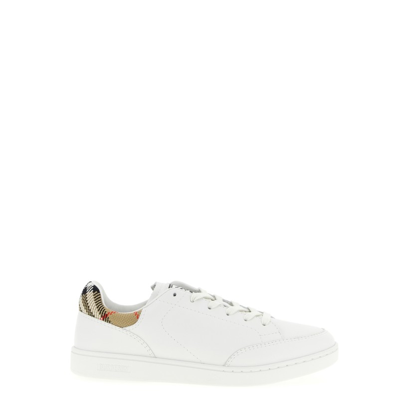 Leather sneakers