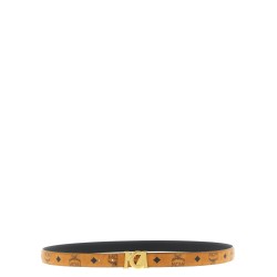 Logo buckle belt.