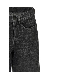 Wide leg jeans