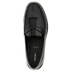 Shiny leather loafers