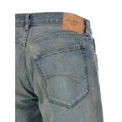 'Baggy' jeans