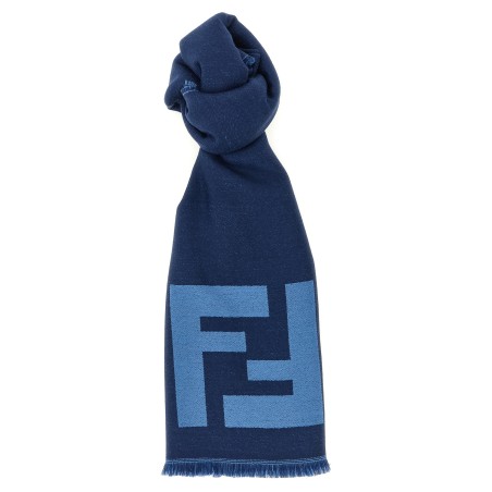 FF macro scarf