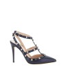 Valentino Garavani 'Rockstud' pumps