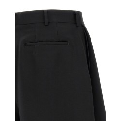 Extra loose leg bermuda shorts