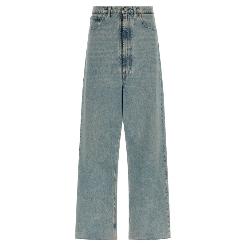 Low crotch jeans