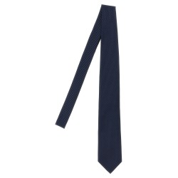 Silk tie