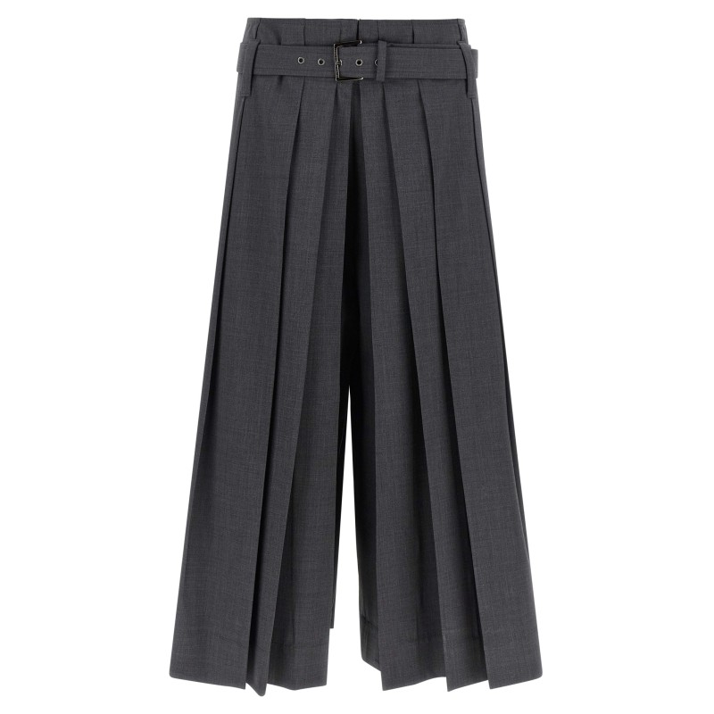 Tailored pleated bermuda shorts