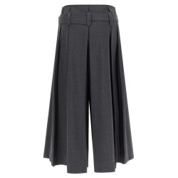 Tailored pleated bermuda shorts