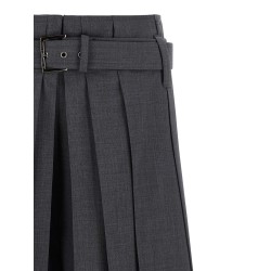Tailored pleated bermuda shorts