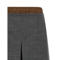 Double layer skirt
