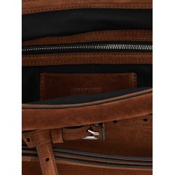 'Tie Me' big clutch