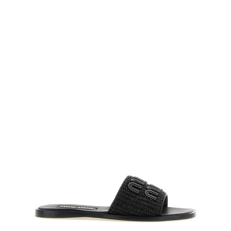 Braided slides with logo