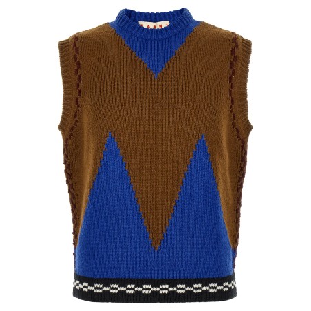M-shaped intarsia vest