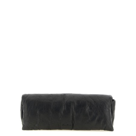 'Baguette' clutch