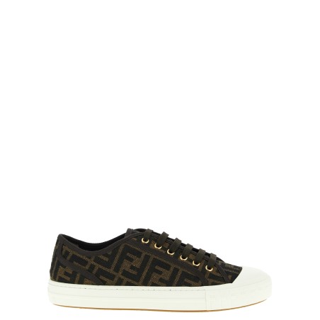 'Chunky' sneakers