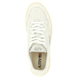 'Medalist Low' sneaker
