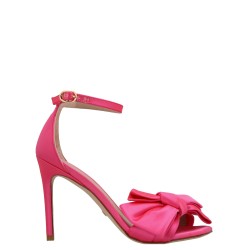 'Nudistcurver Loveknot' sandals