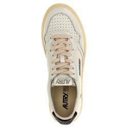 'Medalist' sneaker