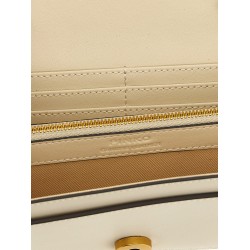 'Love Simply' wallet on chain
