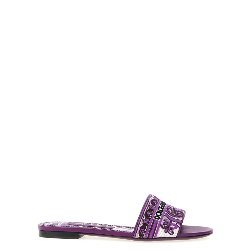 'Maiolica' embroidery slides