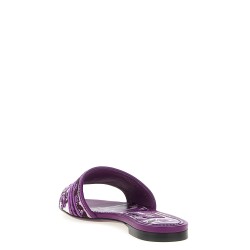 'Maiolica' embroidery slides