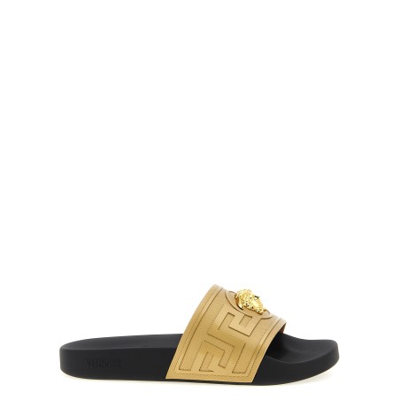 'La Medusa' slides