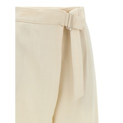 Crossed pants