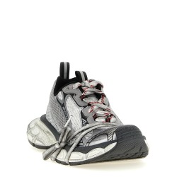 '3XL' sneakers