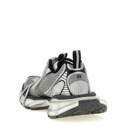 '3XL' sneakers