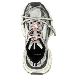 '3XL' sneakers
